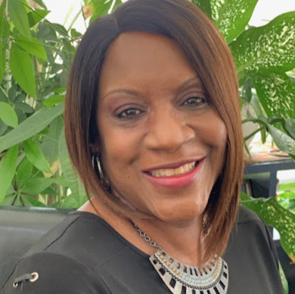 Meet your Posher, Carolyn